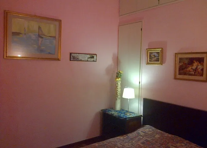 Hostal Hard Rock *